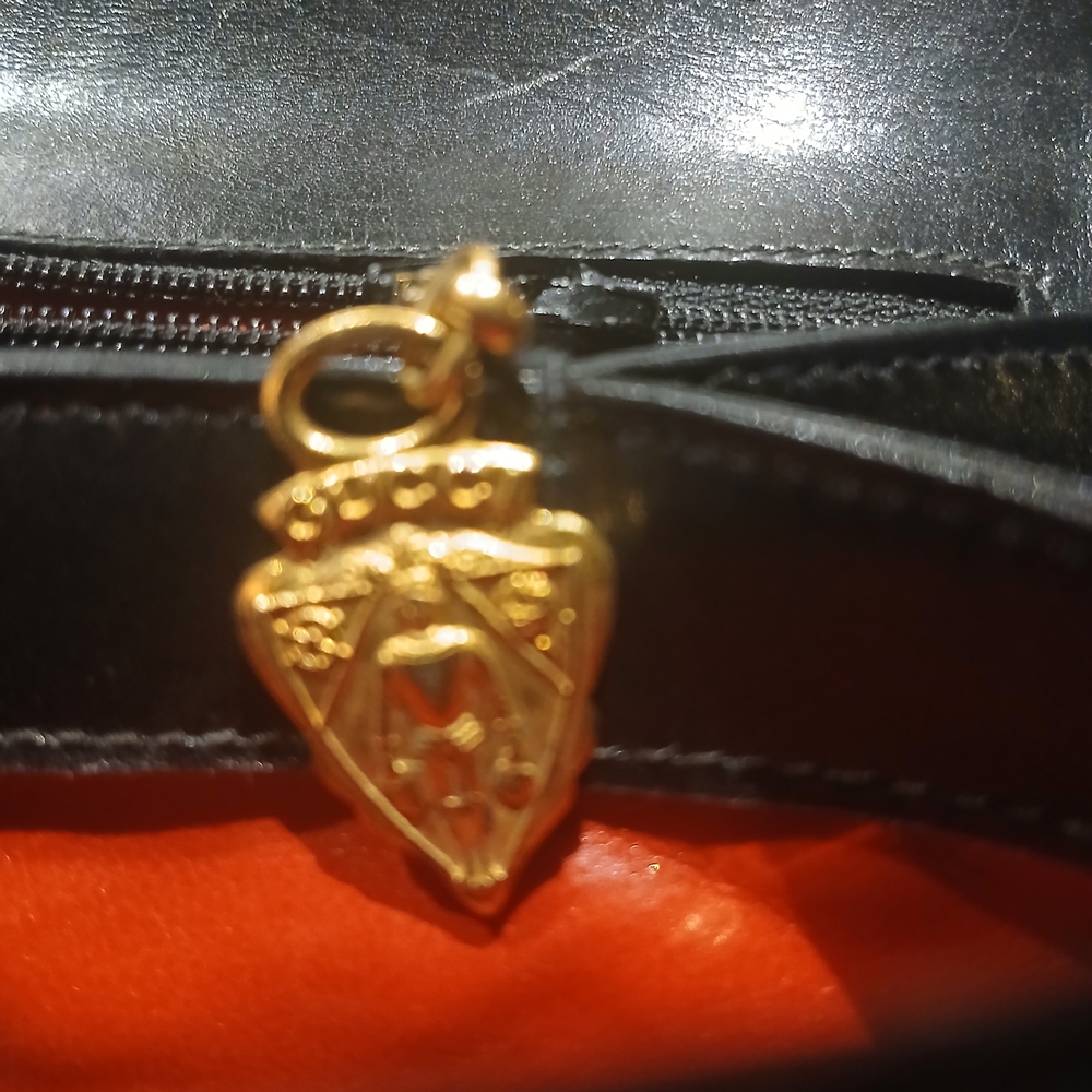 Gucci Black Leather Satchel - Picture 9 of 13